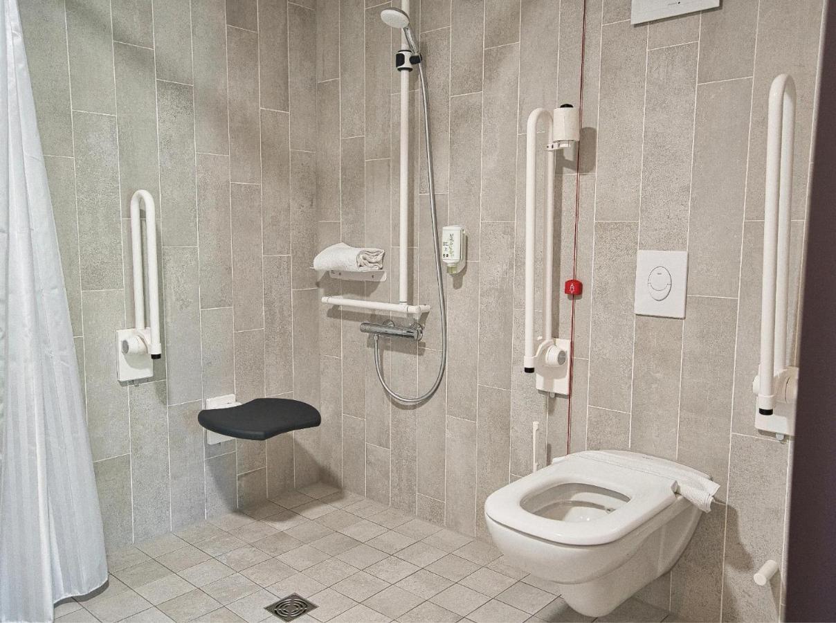 B&B Hotel Koeln-City Экстерьер фото